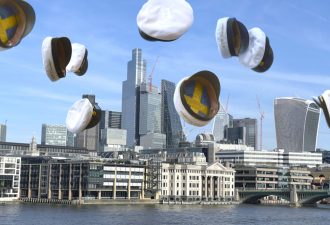 SSL_StudentsInLondon__0314_Multi.New_Bgnd_Blur