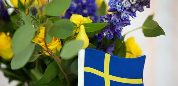 SSL-Swedish flag and flowers